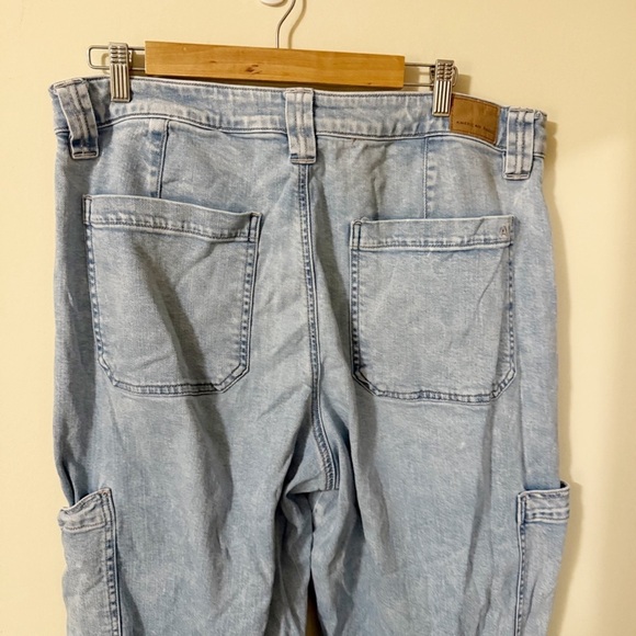 American Eagle Womens Super High Rise Baggy Wide Leg Jean Size 16 Denim - Picture 9 of 15